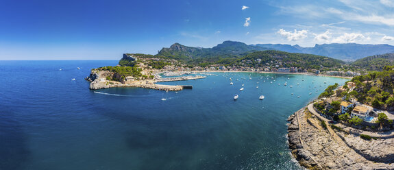 Spanien, Balearische Inseln, Mallorca, Serra de Tramuntana, Port de Soller, Panoramablick - AMF05946