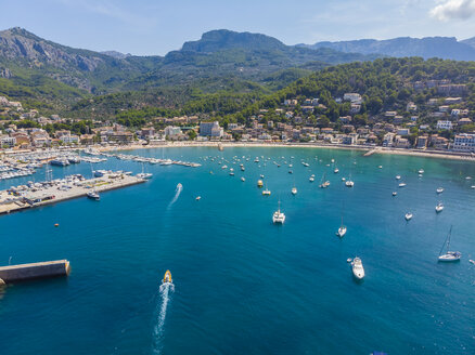 Spanien, Balearische Inseln, Mallorca, Serra de Tramuntana, Port de Soller - AMF05948