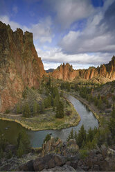 Smith Rock State Park, Oregon. - AURF05622