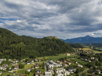 Österreich, Kärnten, Ossiacher Tauern, Villach, Schloss Landskorn über St. Andrä - JUNF01290