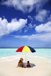 Woman and daugther on sandbank, Kaafu Atoll, Maldives - AURF05707