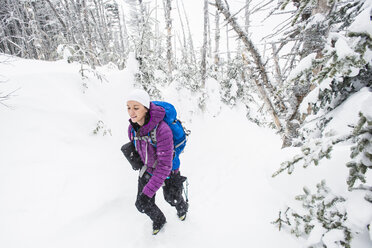 Winterwandern in den White Mountains von New Hampshire - AURF05719