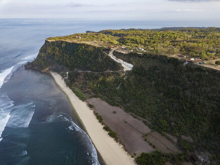 Indonesien, Bali, Luftaufnahme von Nyang Nyang Strand - KNTF01788