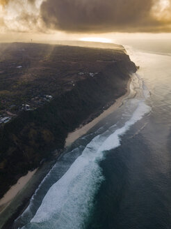 Indonesien, Bali, Luftaufnahme von Nyang Nyang Strand - KNTF01791