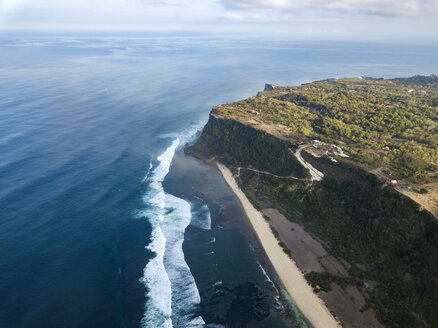 Indonesien, Bali, Luftaufnahme von Nyang Nyang Strand - KNTF01793