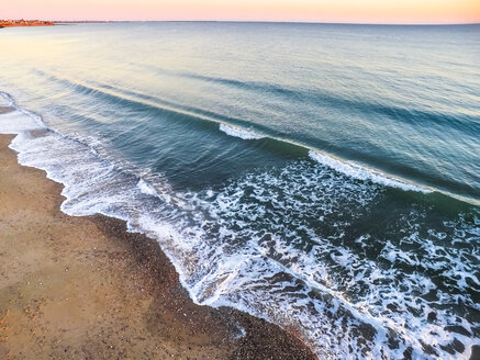Strand und Meer bei Sonnenuntergang, South Kingstown, Rhode Island, USA - AURF06053
