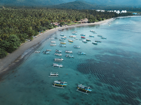 Indonesien, Bali, Luftaufnahme vom Strand, lizenzfreies Stockfoto