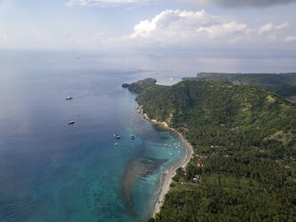 Indonesien, Bali, Luftaufnahme vom Strand - KNTF01884