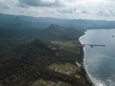 Indonesien, Bali, Luftaufnahme der Küste - KNTF01903