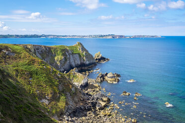 Küstenlandschaft, Presquile de Crozon, Regionaler Naturpark Armorica, Roscanvel, Finistere, Bretagne, Frankreich - AURF06390