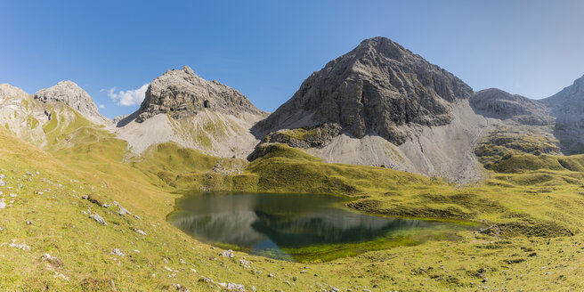 Deutschland, Bayern, Allgäu, Allgäuer Alpen, Rappensee, Hochgundspitze und Rappenseekopf - WGF01250