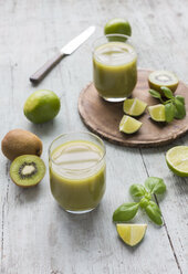 Glasses of kiwi lime juice - JUNF01342