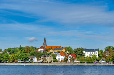 Germany, Schleswig-Holstein, Eckernfoerde, city view with church - FRF00752