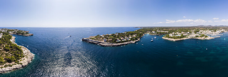 Spanien, Balearische Inseln, Mallorca, Region Cala d'Or, Küste von Porto Petro - AMF05998