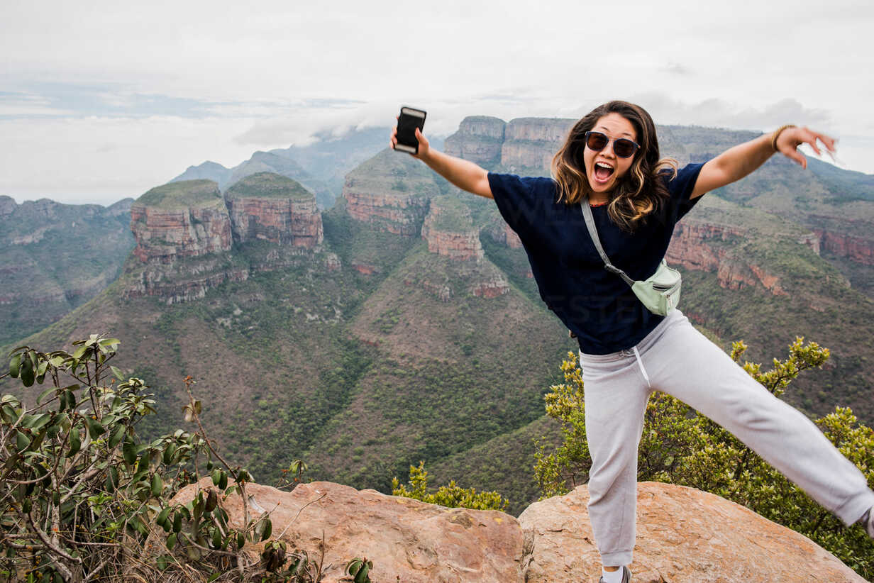 The Most Cliché Travel Photos Everyone Keeps Taking