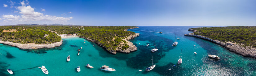 spain, Balearic Islands, Mallorca, Aerial view of Cala Mondrago and Playa Mondrago, Mandrago Nature Park - AMF06006