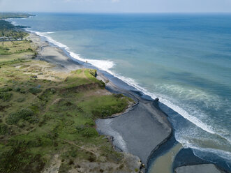 Indonesien, Bali, Luftaufnahme von Yeh Gangga Strand - KNTF02114