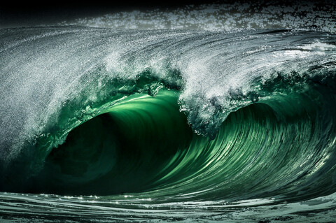 Riley's Wave, eine riesige brechende Welle, Kilkee, Clare, Irland, lizenzfreies Stockfoto