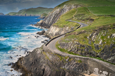 Coumeenole Beach, Slea Head Drive, Dingle, Kerry, Irland - CUF44901