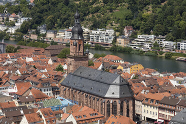 Germany, Baden-Wuerttemberg, Heidelberg, Neckar river, City view with Church of the Holy Spirit - WIF03633