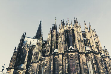 Deutschland, Köln, Blick auf die Ostseite des Kölner Kathedrals - DWIF00957