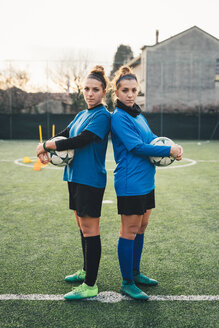 Portrait of female football players - CUF45220