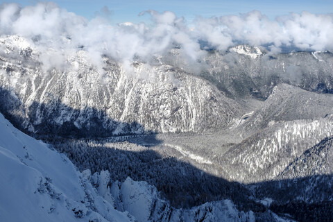 Österreich, Salzburger Land, Dürnbachhorn, Heutal im Winter, lizenzfreies Stockfoto