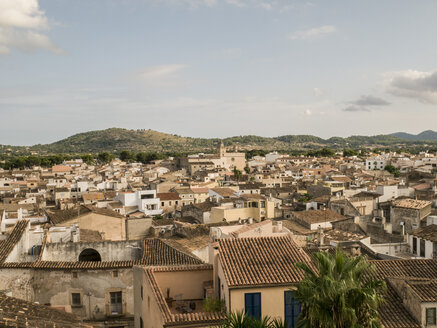 Spanien, Arta, Blick auf die Stadt - JMF00429