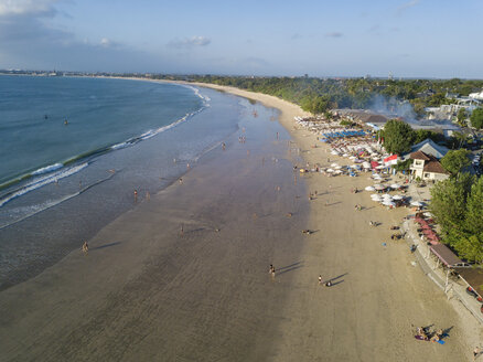 Indonesien, Bali, Luftaufnahme von Jimbaran Beach - KNTF02122