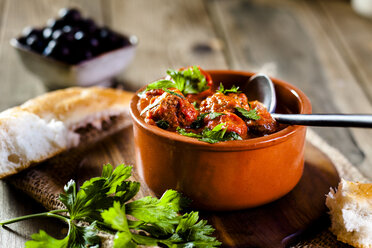 Spanische Albondingas, Fleischbällchen in würziger Tomatensauce - SBDF03777