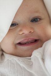 Portrait of smiling baby girl - JLOF00262