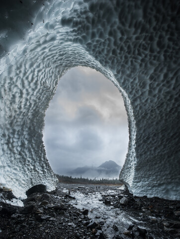 Blick auf die Eishöhle im North Cascades National Park, lizenzfreies Stockfoto