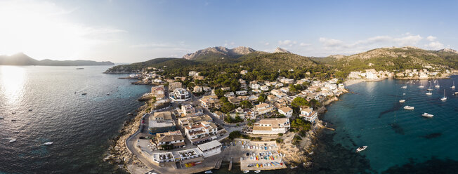 Spain, Balearic Islands, Mallorca, Aerial view of Bay of Sant Elm - AMF06112