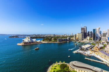 Australia, New South Wales, Sydney, Sydney Opera House and city view - THAF02289