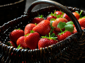 Frische Erdbeeren - CUF46397