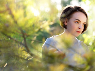 Portrait of young woman in nature - CUF46512