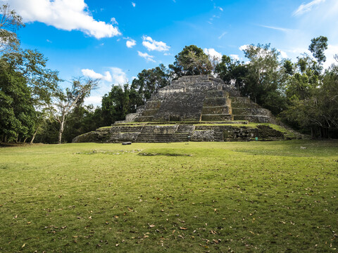 Central America, Belize, Yucatan peninsula, New River, Lamanai, Maya ruin, Jaguar Temple stock photo