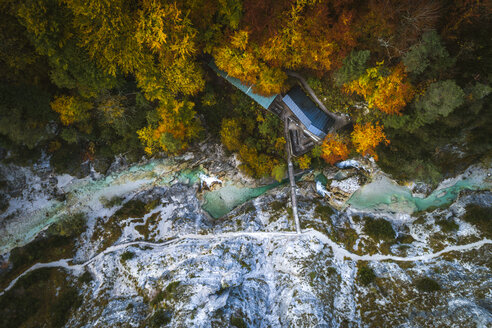 Austria, Lower Austria, Aerial view of a snack station in the Oetschergraeben in autumn - HMEF00046