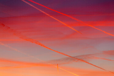 Abendhimmel bei Sonnenuntergang - NDF00818