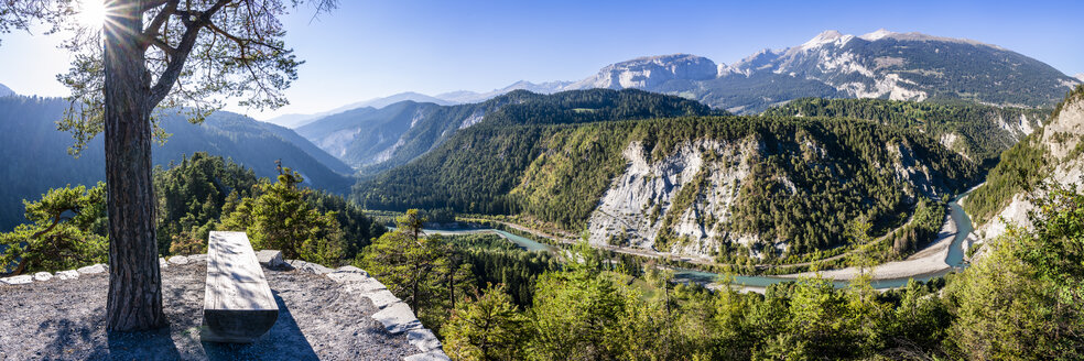 Schweiz, Graubünden, Ruinaulta , Rheinschlucht - STSF01769