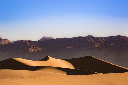 USA, Kalifornien, Death Valley, Death Valley National Park, Mesquite Flat Sanddünen - FCF01513