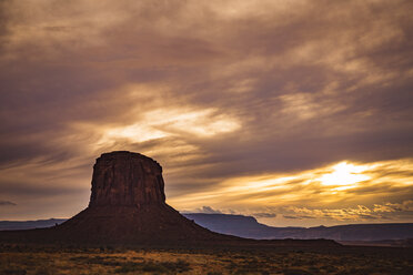 USA, Arizona, Navajo Nation, Monument Valley - FCF01617