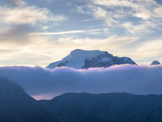 Grenzregion Italien Schweiz, Berglandschaft mit schneebedecktem Ortler - LAF02163
