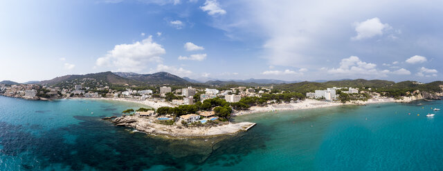 Spanien, Balearische Inseln, Mallorca, Region Calvia, Costa de la Calma, Peguera, Cala Fornells - AMF06170