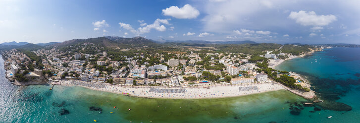 Spanien, Balearische Inseln, Mallorca, Region Calvia, Costa de la Calma, Peguera, Cala Fornells - AMF06175