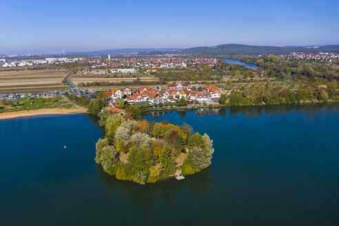 Deutschland, Unterfranken, Miltenberg, Niedernberger Seenplatte, Niedernberg, Seehotel - AMF06193