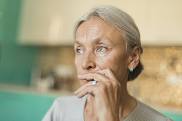 Portrait of pensive senior woman - VGF00128