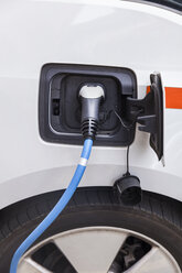 Electric car recharging - TCF05960