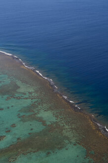 Cookinseln, Luftaufnahme der Lagune von Aitutaki - RUNF00201