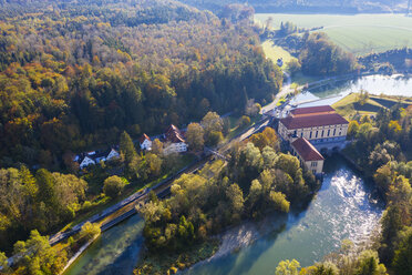 Germany, Upper Bavaria, Strasslach-Dingharting, Isar river, Muehltal Canal, Hydroelectric Power Plant Muehltal - SIEF08131